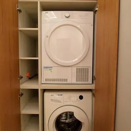 3-room Separate Unit In Sceaux