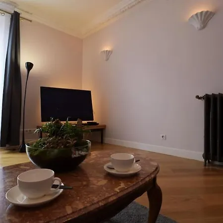3-room Separate Unit In * Sceaux (Hauts-de-Seine)