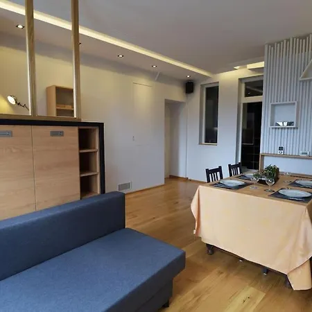 Appartamento 3-room Separate Unit In *