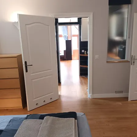 Appartamento 3-room Separate Unit In *