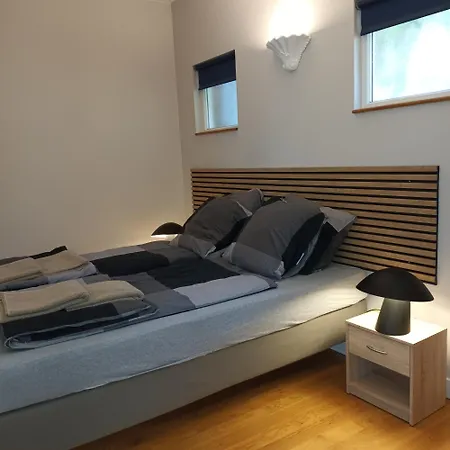 Appartement 3-room Separate Unit In Sceaux (Hauts-de-Seine)