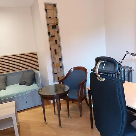 3-room Separate Unit In Appartamento *